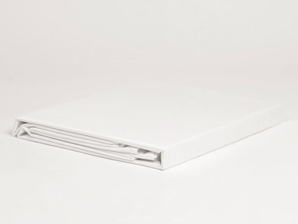 Простыня German Grass Arctic White Brilliant Grass на резинке 460